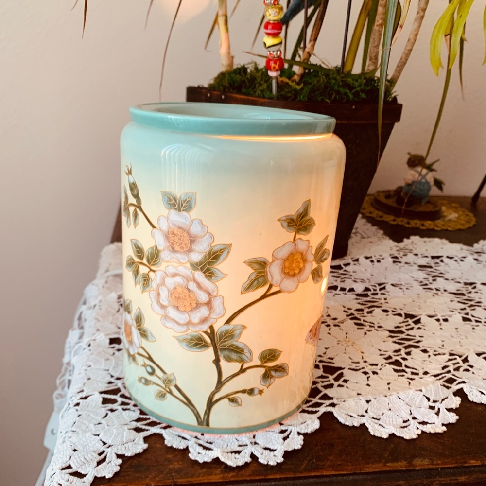 Scentsy Candle Warmer